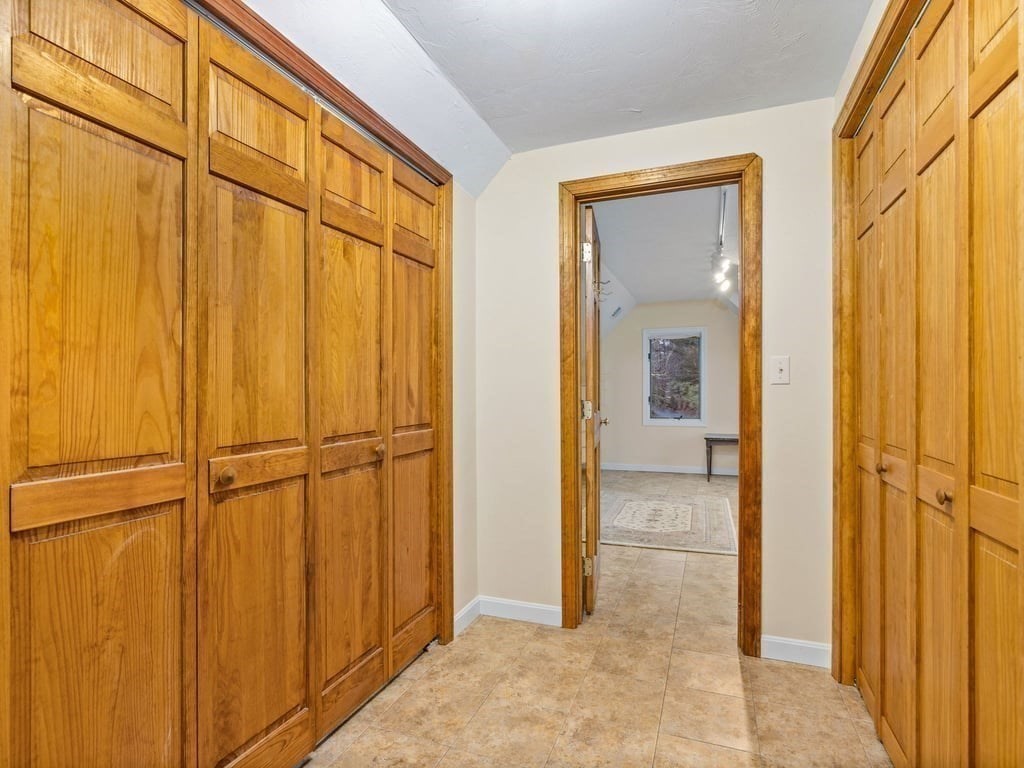 11 Wolf Road Bourne, MA 02532 - Photo 23 of 38 a view of an entryway