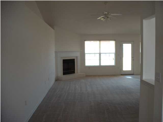 2140 Hagood Loop Crestview, FL 32536 - Photo 9 of 29 Gallery Image 9