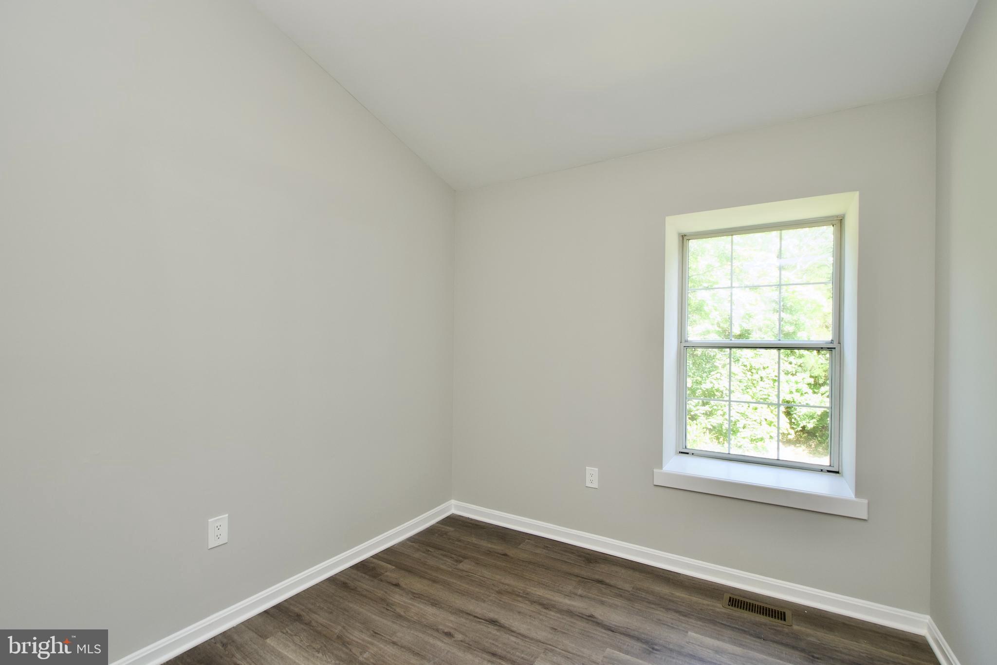 5735 Mason Bluff Drive Burke, VA 22015 - Photo 28 of 43 Bedroom 2