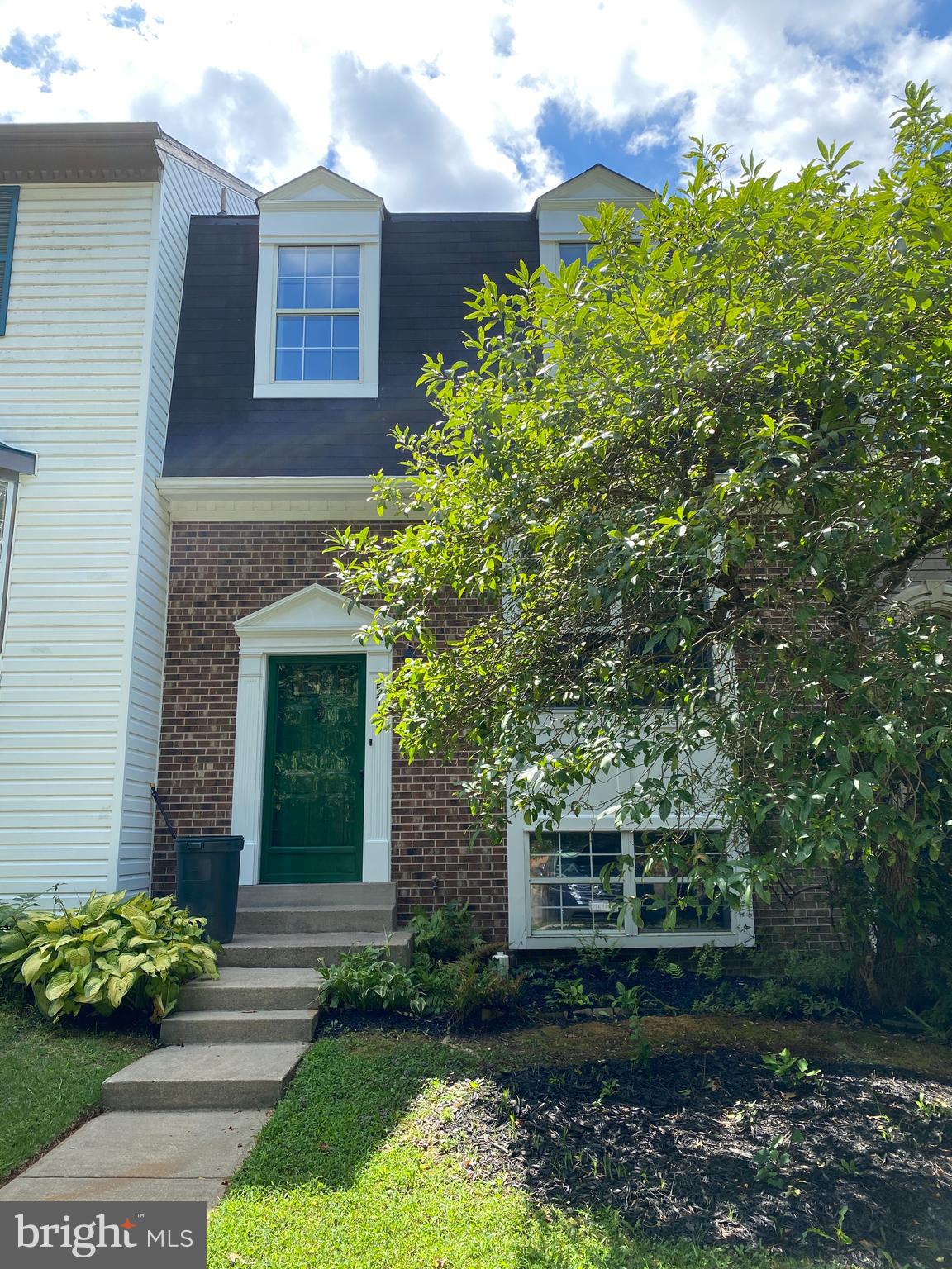 5735 Mason Bluff Drive Burke, VA 22015 - Photo 3 of 43