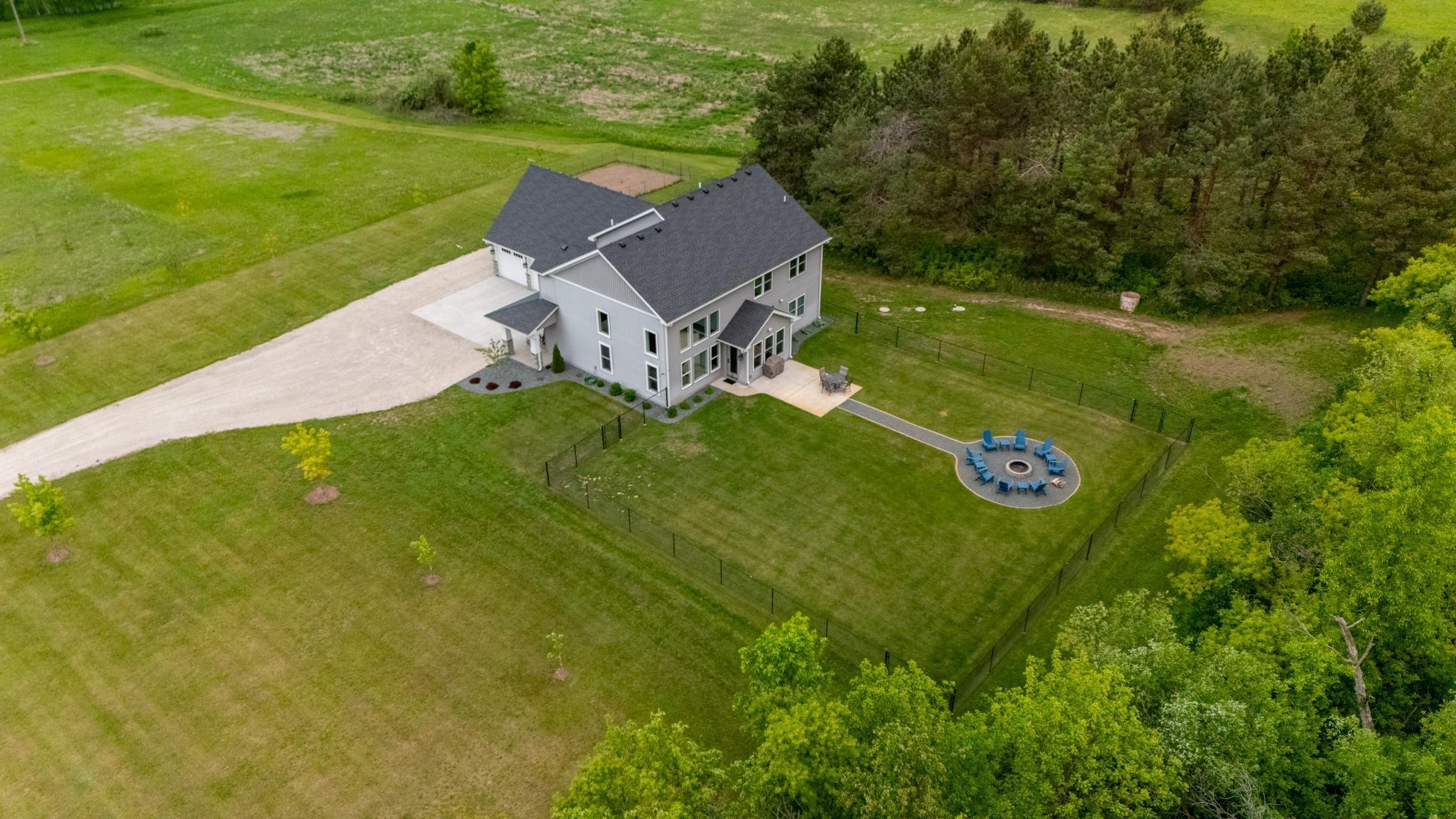 4163 Canary Road Grasston, MN 55030 - Photo 12 of 107