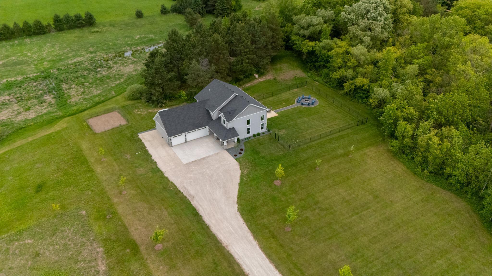 4163 Canary Road Grasston, MN 55030 - Photo 14 of 107