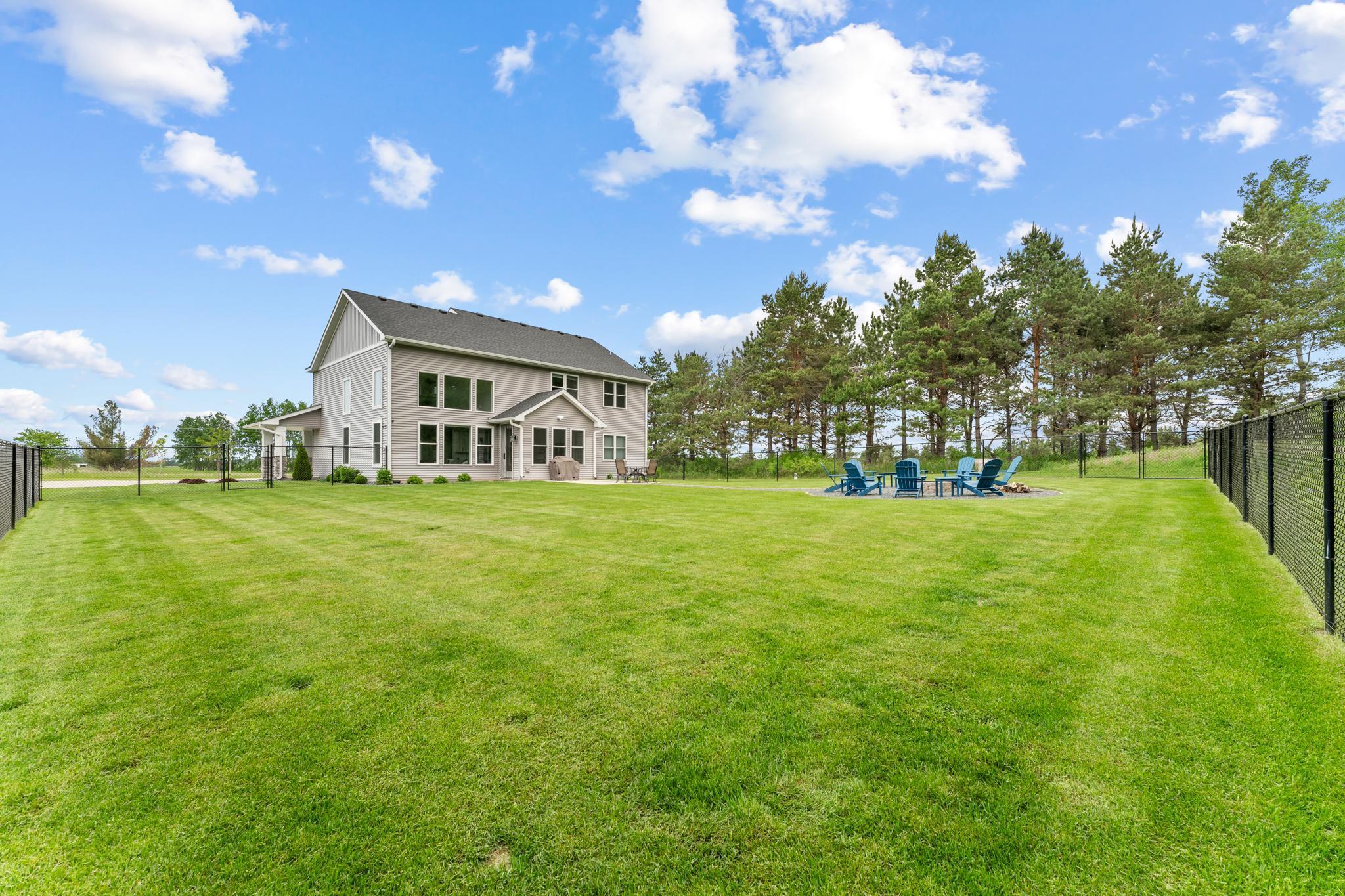 4163 Canary Road Grasston, MN 55030 - Photo 7 of 107