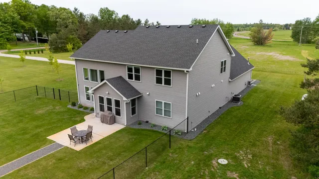 $674,900 | 4163 Canary Road, Grasston, MN 55030