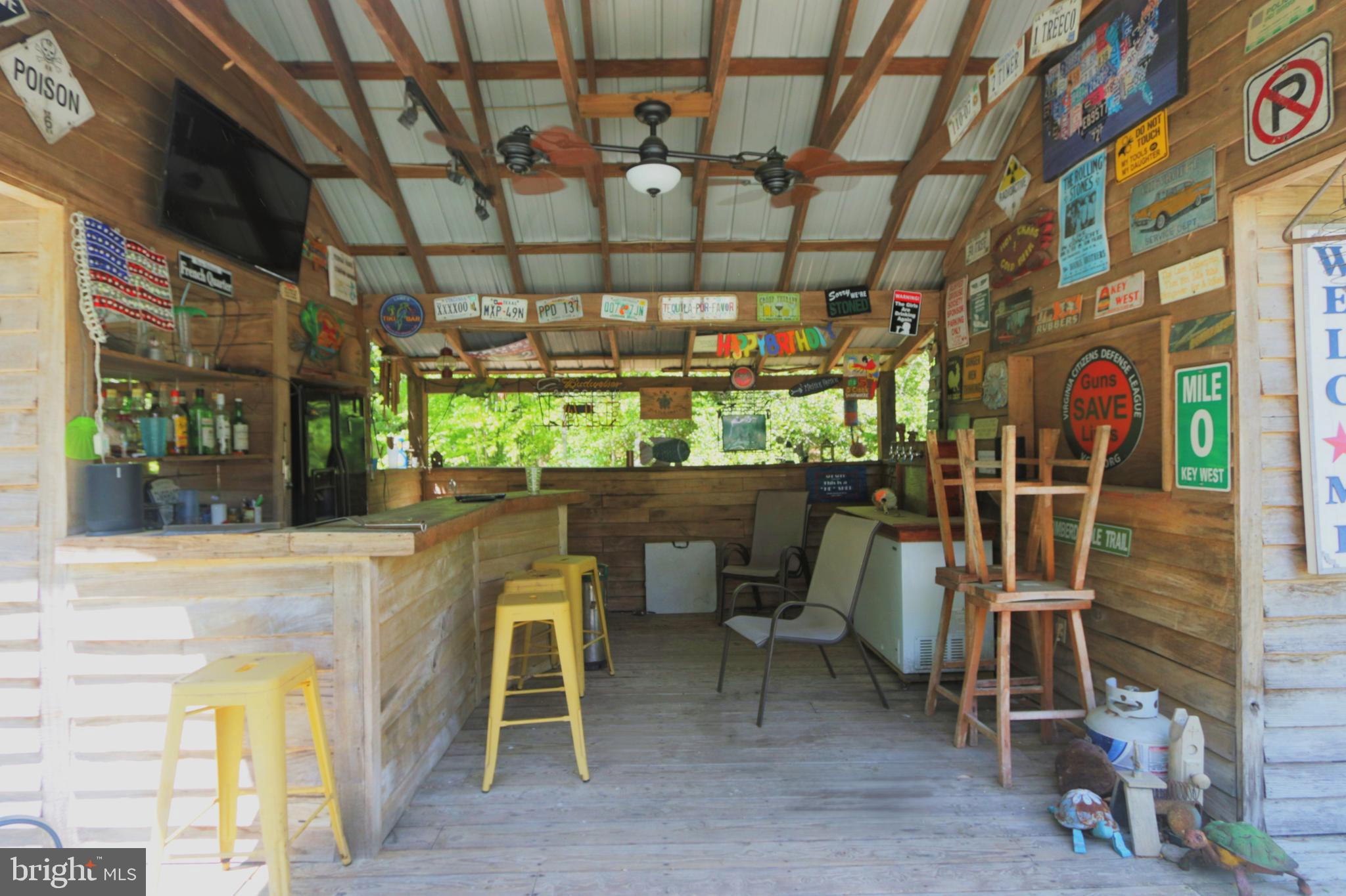 41 Wood Landing Road Fredericksburg, VA 22405 - Photo 45 of 79 Wet Bar