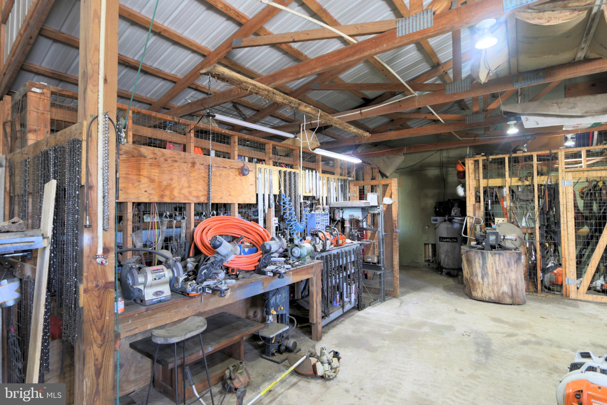 41 Wood Landing Road Fredericksburg, VA 22405 - Photo 74 of 79 Benches and Tool Cages