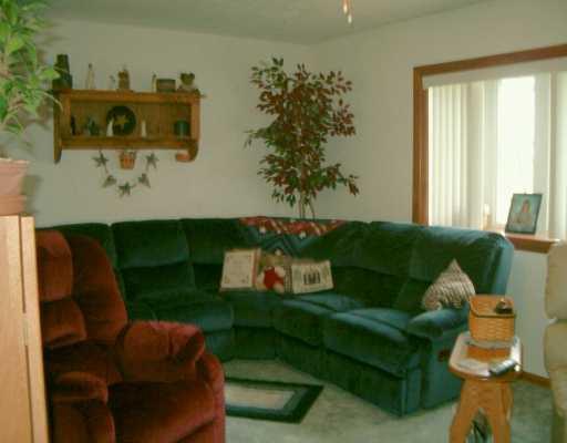 3001 Willow Road Springfield, OH 45502 - Photo 7 of 8