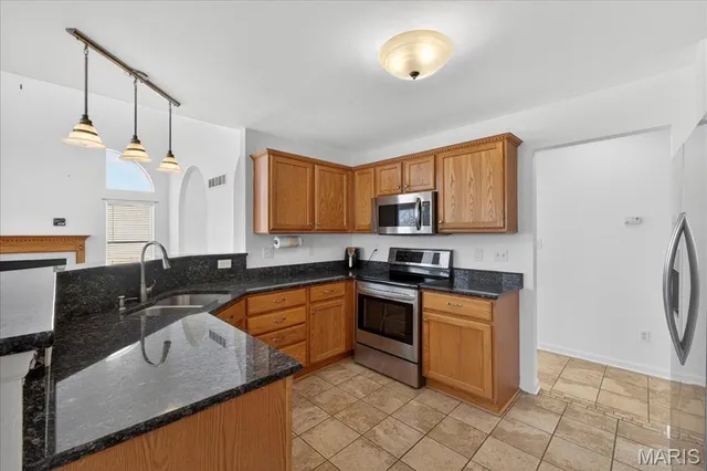 $499,900 | 221 Schroeder Grove Drive, Wentzville, MO 63385