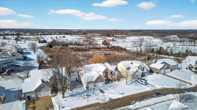 $499,900 | 221 Schroeder Grove Drive, Wentzville, MO 63385