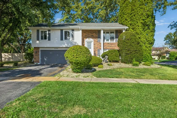 $230,000 | 4200 West 176th Place, Country Club Hills, IL 60478
