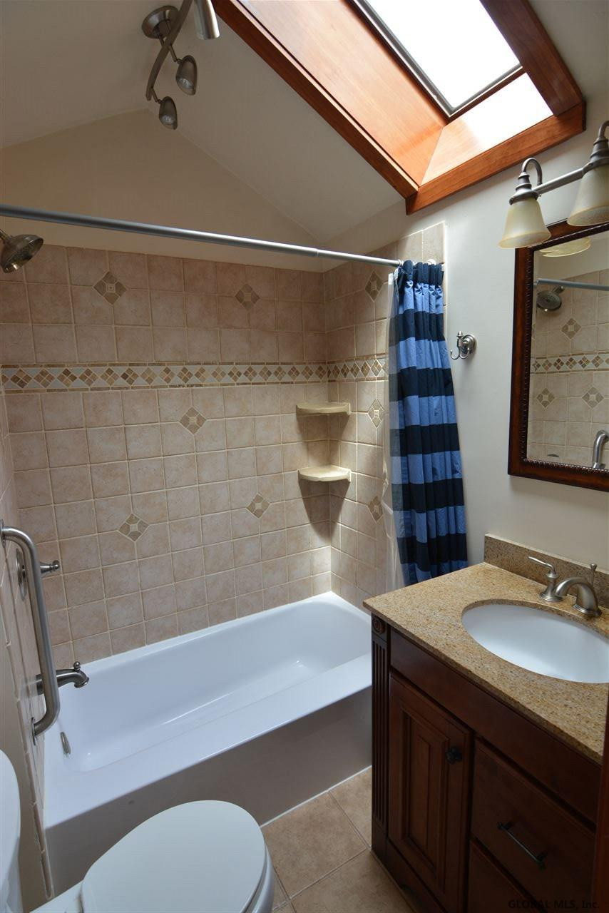 109 Mosher Road Bethlehem, NY 12077 - Photo 15 of 23 Photo 15