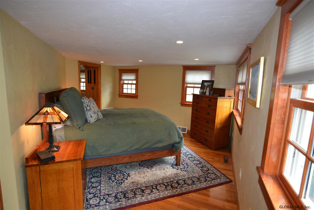 109 Mosher Road Bethlehem, NY 12077 - Photo 10 of 23 Photo 10