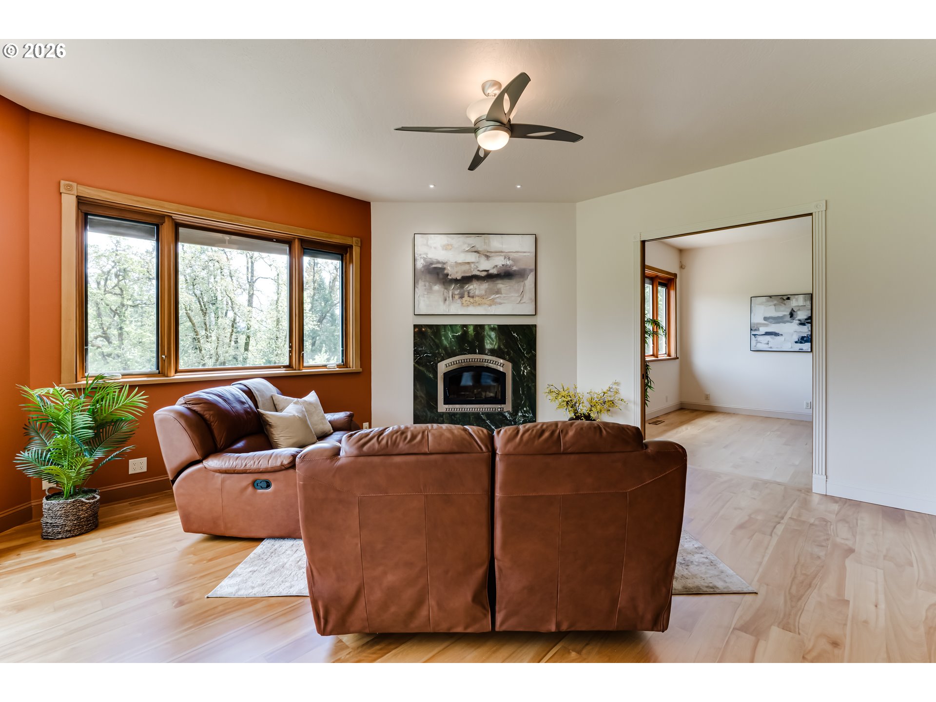 37871 Jasper Lowell Road Springfield, OR 97478 - Photo 5 of 48