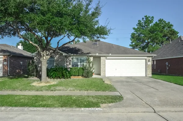 $2,000 | 3314 Rainport Circle, Katy, TX 77449