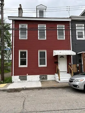 $2,090 | 1615 Manhattan Street, Pittsburgh, PA 15233
