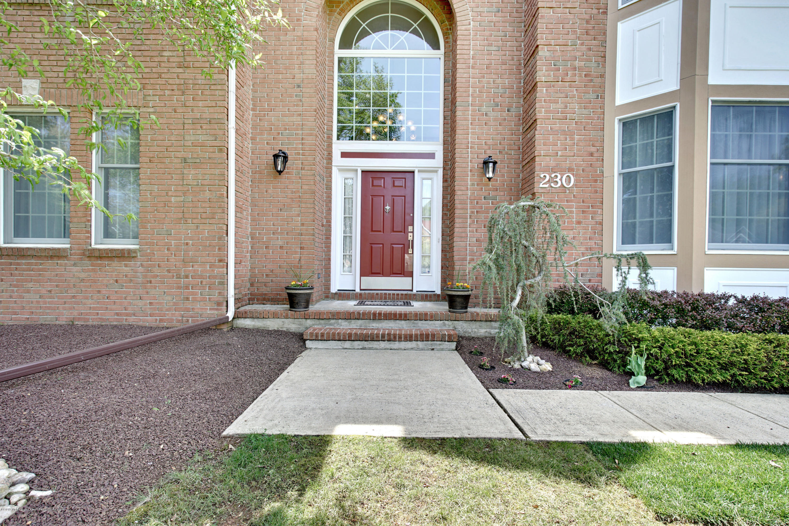 230 Bennington Road Freehold, NJ 07728 - Photo 3 of 72 106_dsc00925-dsc00929
