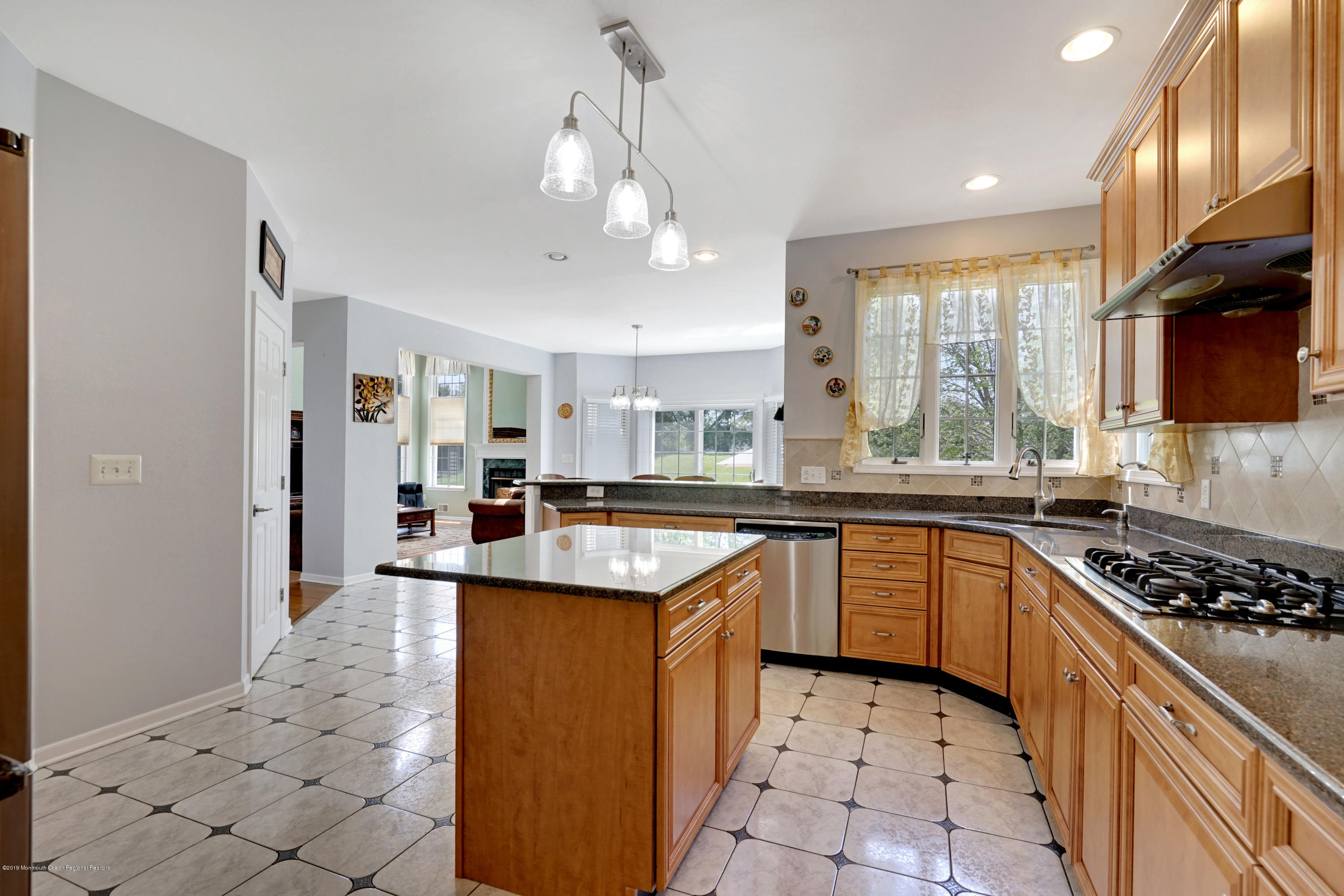 230 Bennington Road Freehold, NJ 07728 - Photo 33 of 72 086_dsc00795-dsc00799
