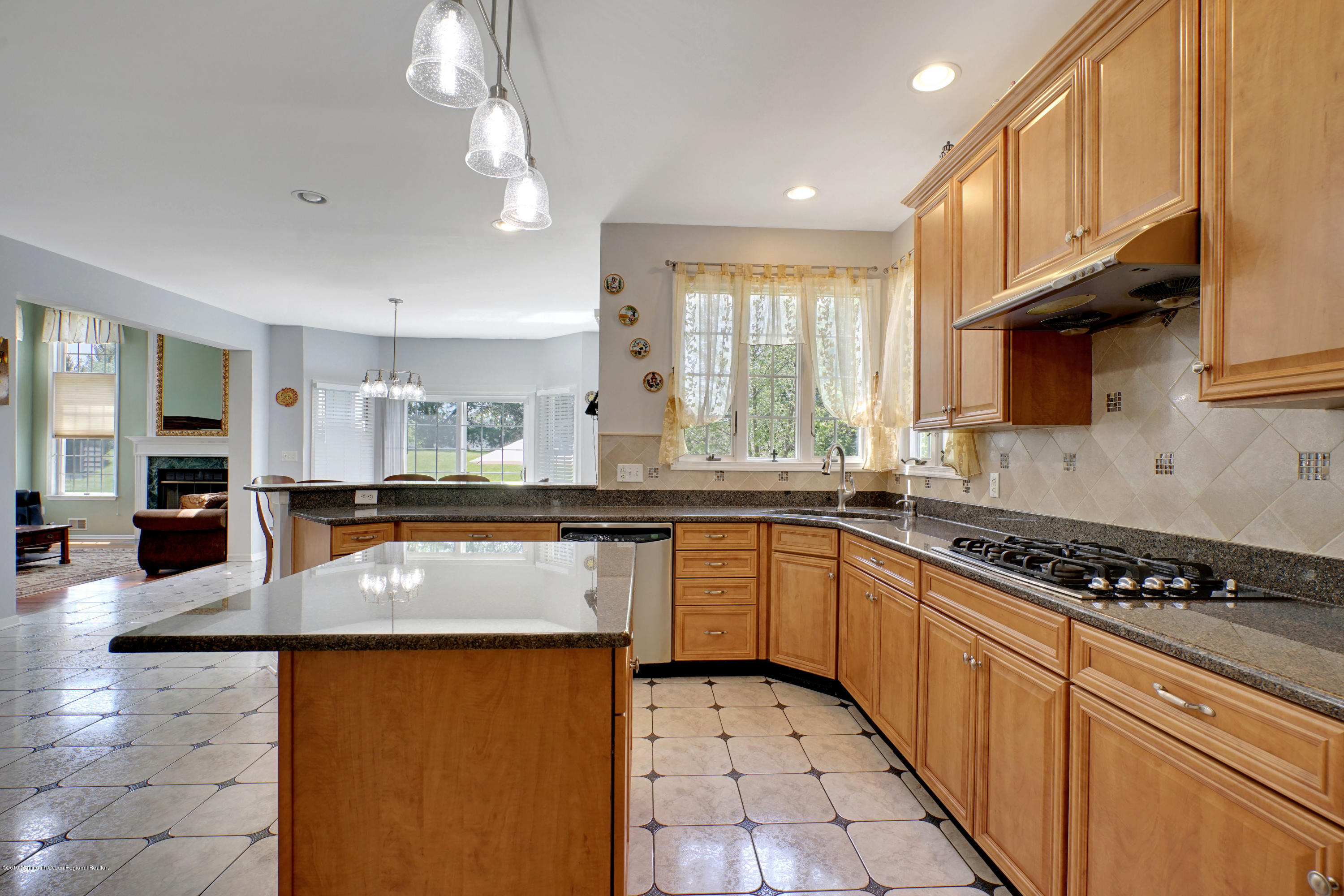 230 Bennington Road Freehold, NJ 07728 - Photo 38 of 72 087_dsc00810-dsc00814