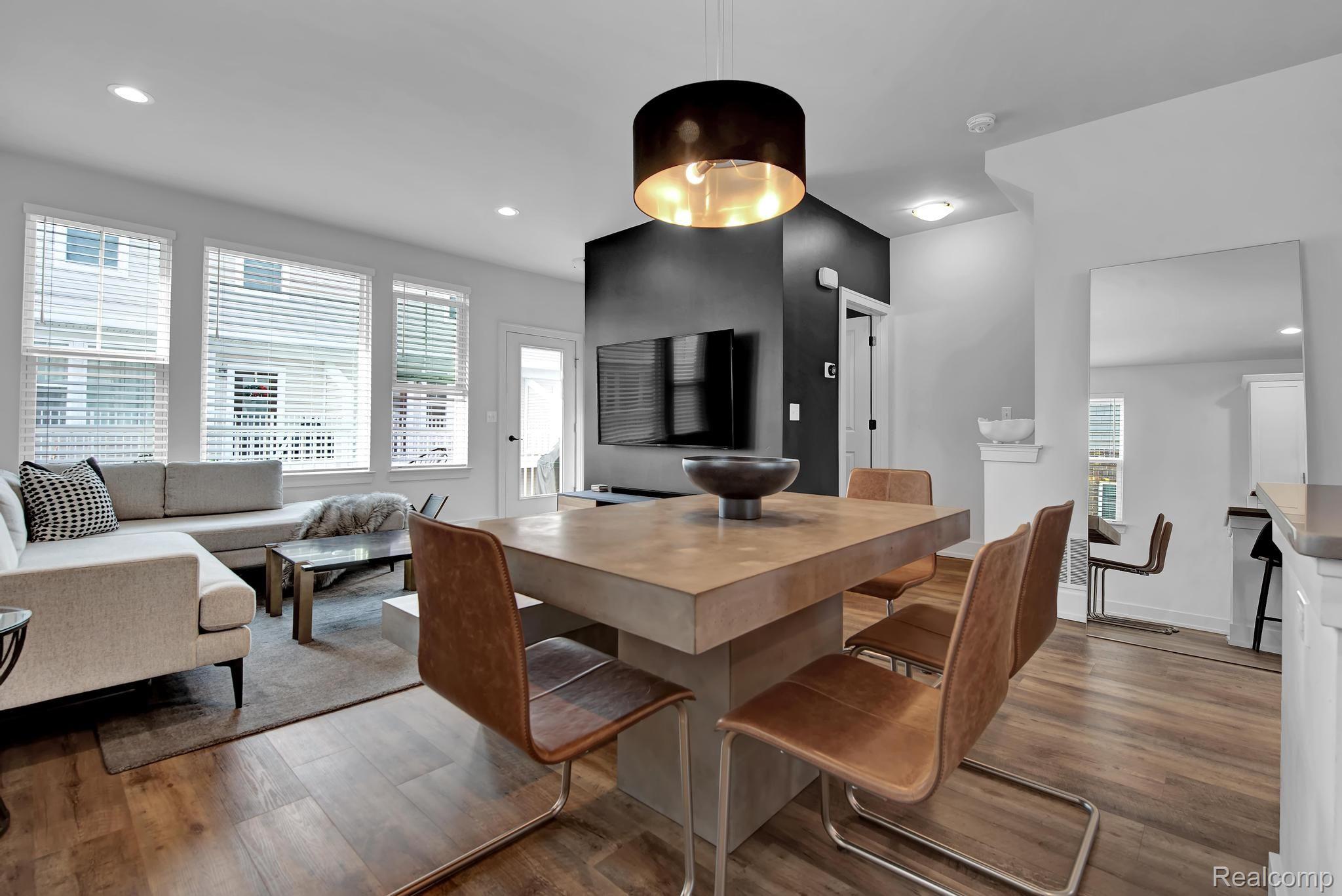 2500 Normandy Road, Unit 45 Royal Oak, MI 48073 - Photo 12 of 34 Gallery Image 12