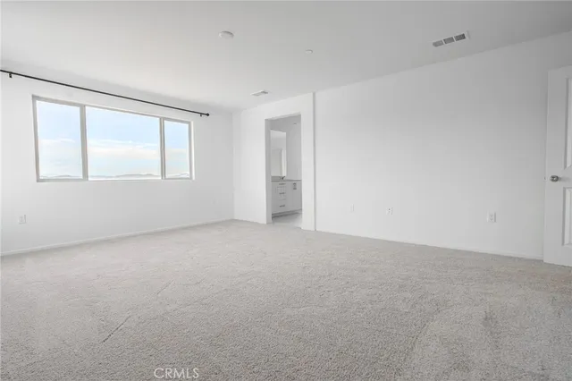 $3,900 | 4262 Empressa Circle, Lake Elsinore, CA 92530