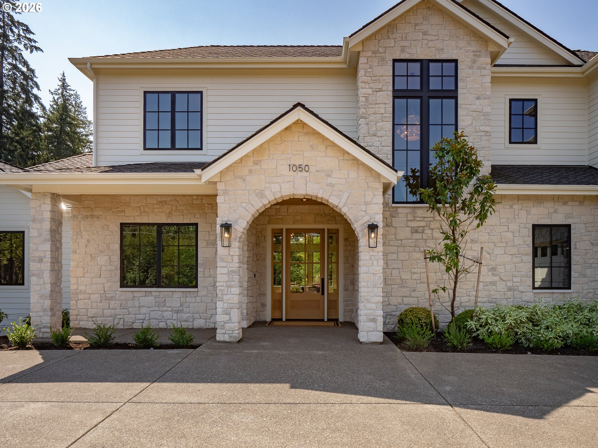 1050 Atwater Road Lake Oswego, OR 97034 - Photo 10 of 48 Gallery Image 10