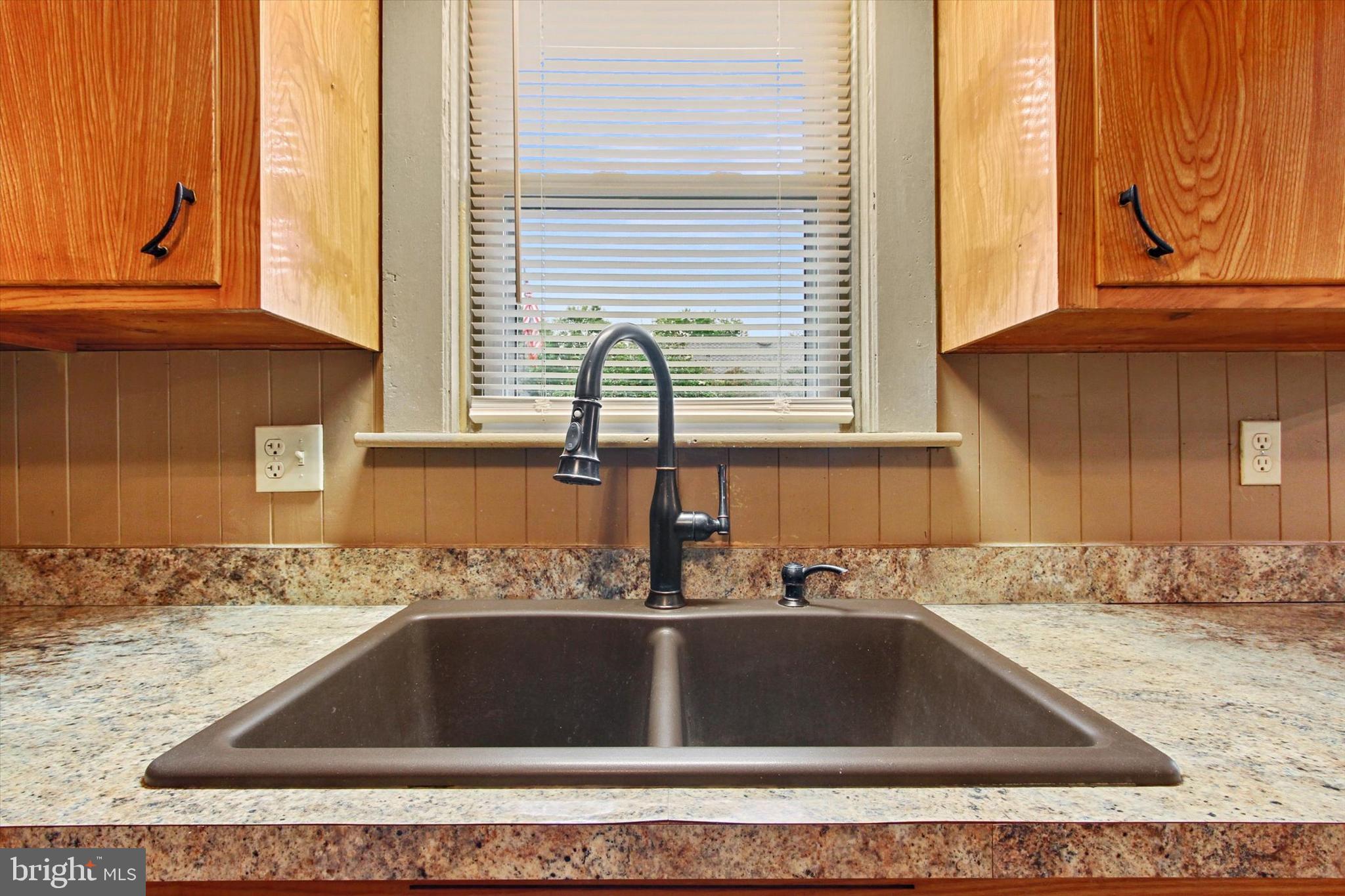 249 West Jackson Street Spring Grove, PA 17362 - Photo 12 of 28 Gallery Image 12