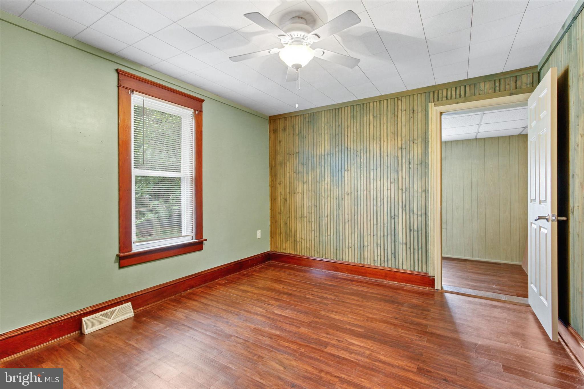 249 West Jackson Street Spring Grove, PA 17362 - Photo 13 of 28 Gallery Image 13