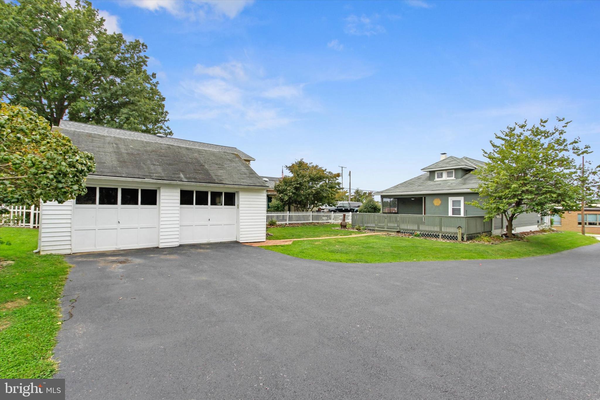249 West Jackson Street Spring Grove, PA 17362 - Photo 24 of 28 Gallery Image 24