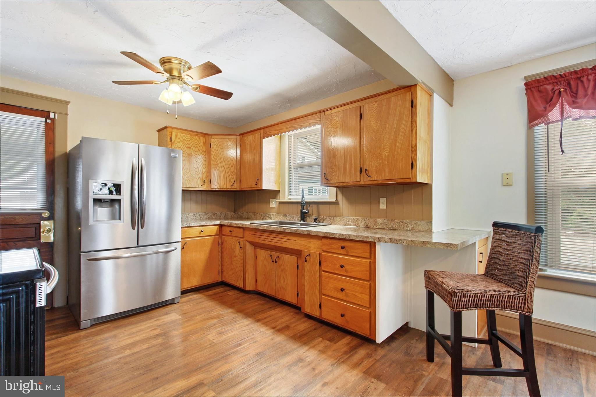 249 West Jackson Street Spring Grove, PA 17362 - Photo 9 of 28 Gallery Image 9