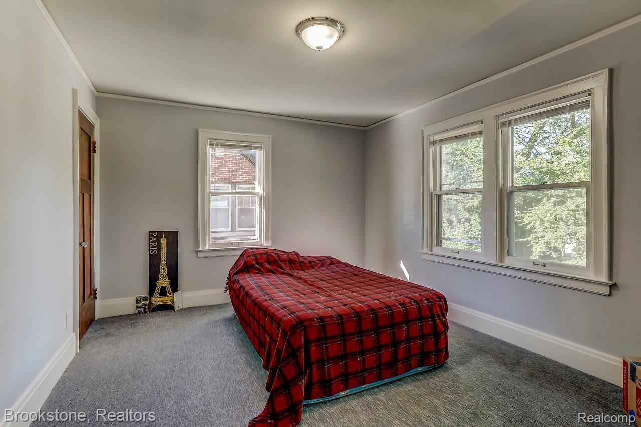 16515 Huntington Road Detroit, MI 48219 - Photo 8 of 14 16515 Huntington Road, Detroit, MI-30-SMALL.jpg