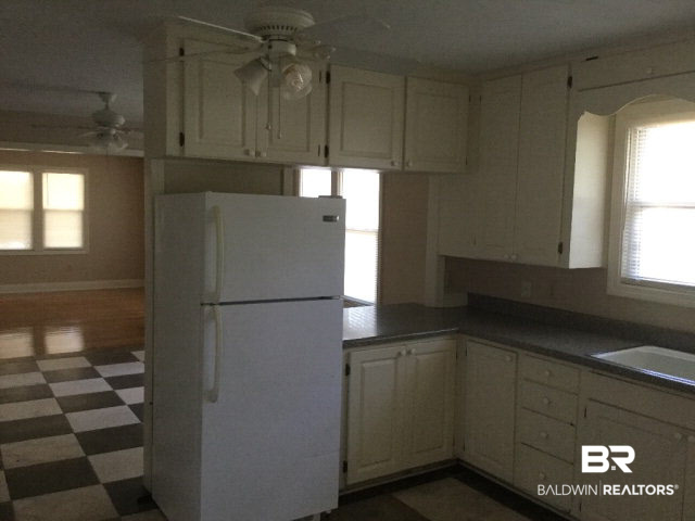 914 North Cedar Street Foley, AL 36535 - Photo 12 of 24
