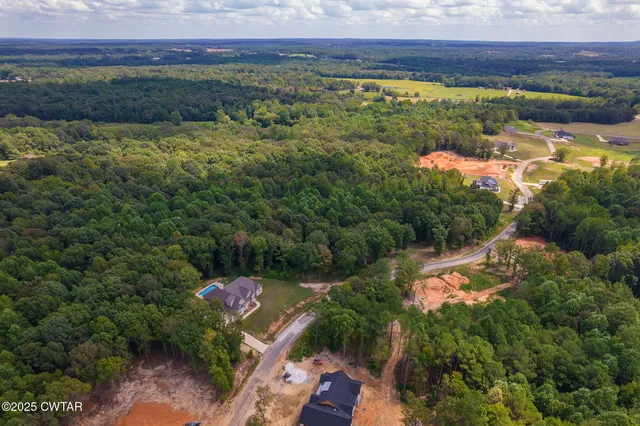 $42,000 | Lot 7 Greystone Cove, Henderson, TN 38340