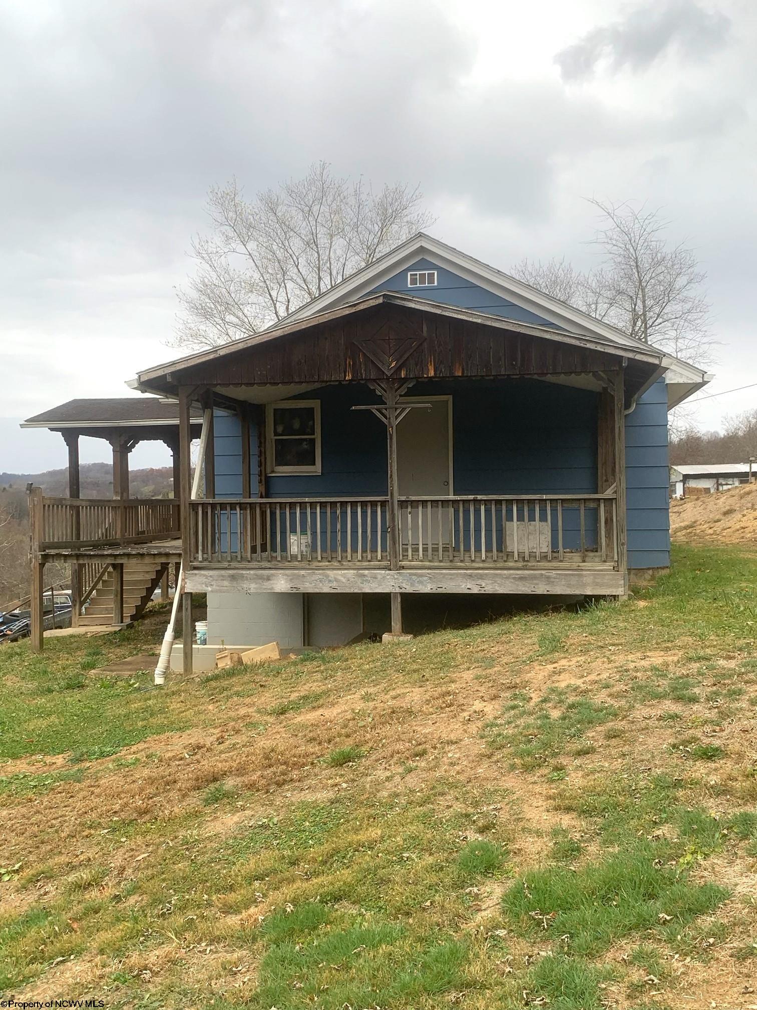 310 Oneil Hill Road Clarksburg, WV 26301 - Photo 2 of 26 Gallery Image 2