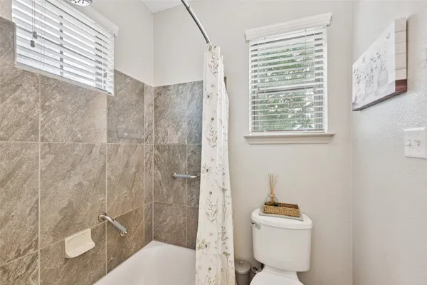 $349,900 | 1206 Sanders, Kyle, TX 78640