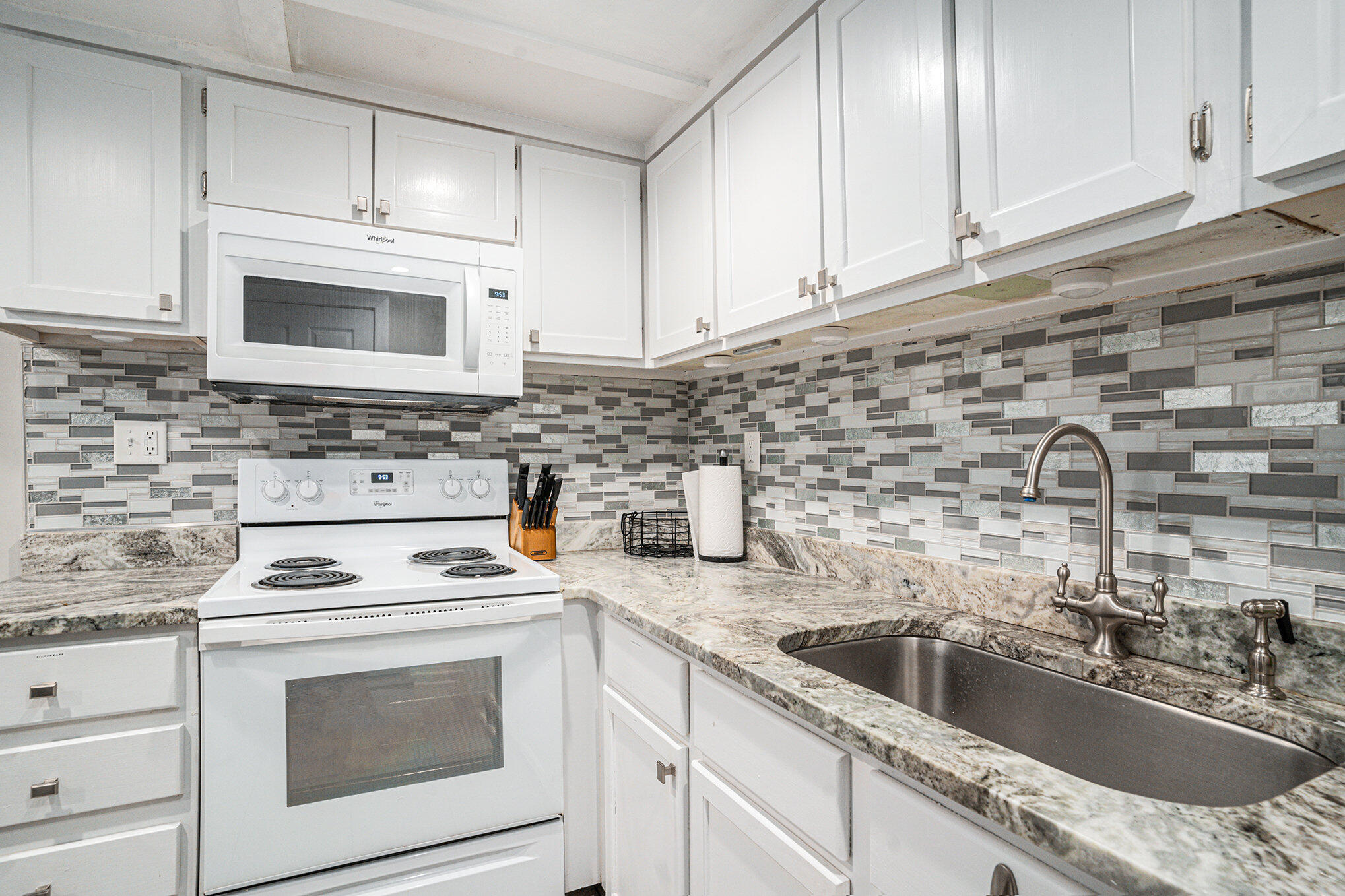 1249 Wisteria Road Charleston, SC 29407 - Photo 11 of 31 015_dsc01439