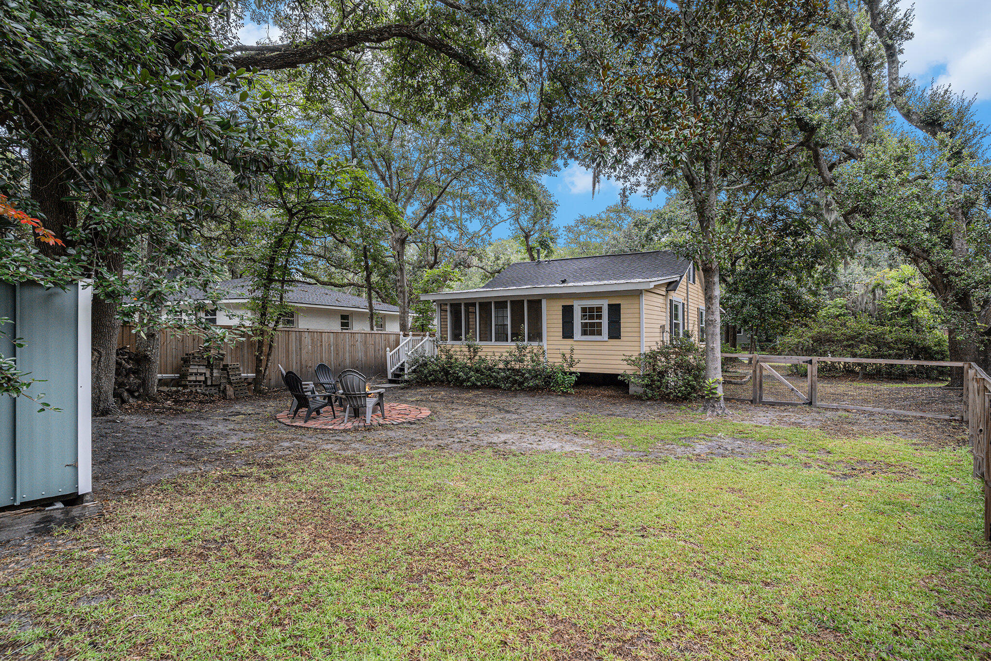 1249 Wisteria Road Charleston, SC 29407 - Photo 23 of 31 010_dsc01422