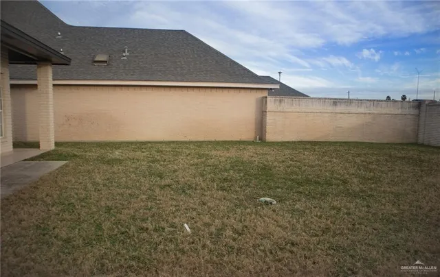 $585,000 | 504 East Newport Lane, McAllen, TX 78501