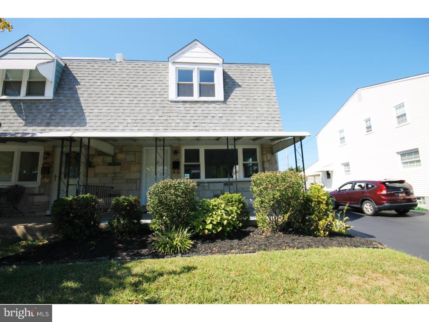 128 Beechwood Road Brookhaven, PA 19015 - Photo 2 of 20 Exterior Front