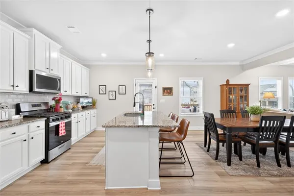 $549,900 | 4615 Silver Oak Drive, Gainesville, GA 30504