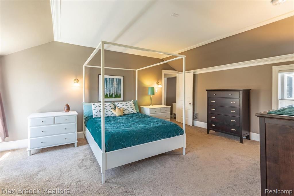 18277 Beverly Road Beverly Hills, MI 48025 - Photo 31 of 44