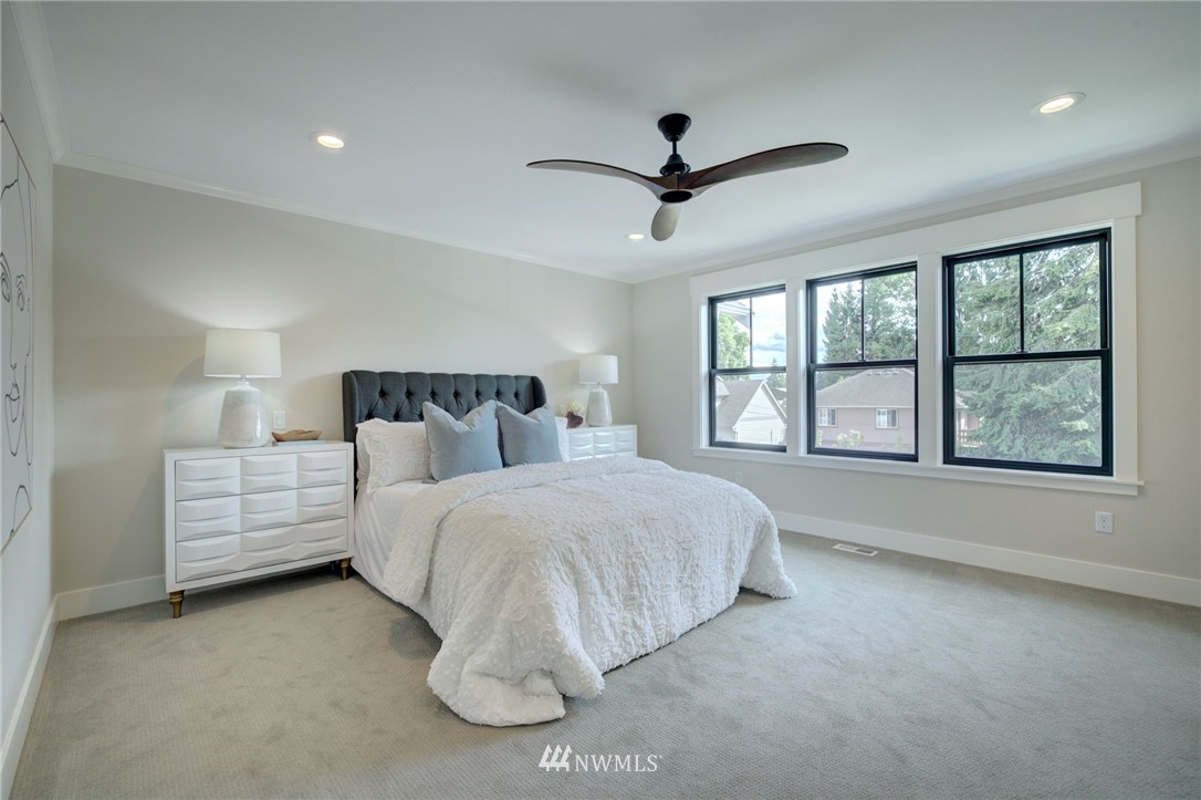 10121 Northeast 190th Street Bothell, WA 98011 - Photo 17 of 26 Gallery Image 17