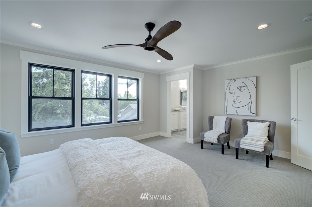 10121 Northeast 190th Street Bothell, WA 98011 - Photo 18 of 26 Gallery Image 18