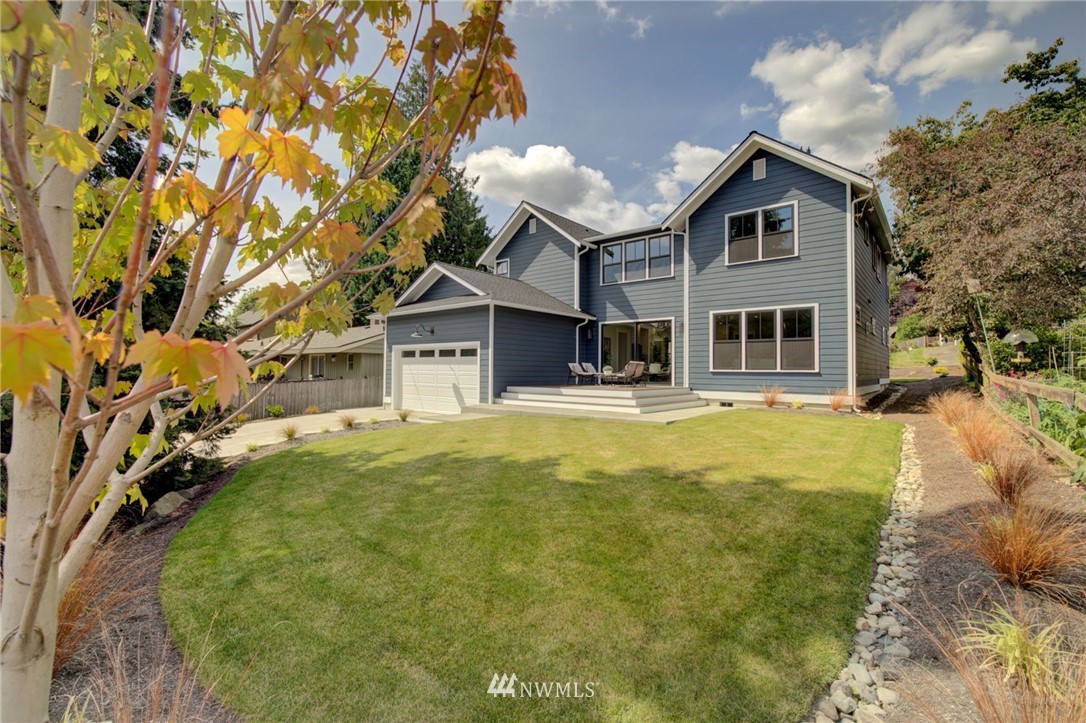 10121 Northeast 190th Street Bothell, WA 98011 - Photo 25 of 26 Gallery Image 25