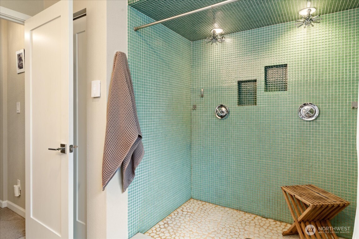 1724 26th Avenue Seattle, WA 98122 - Photo 22 of 28 a bathroom with a sink a toilet and shower