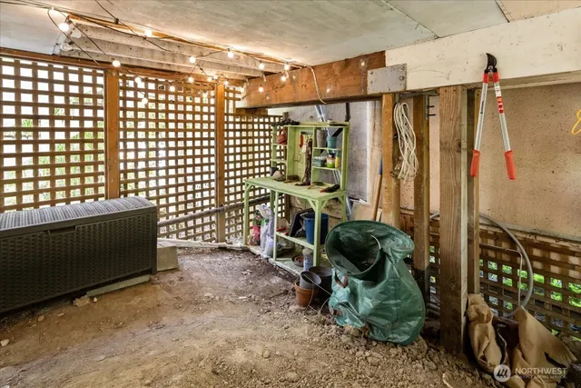 $3,850 | 1724 26th Avenue, Seattle, WA 98122