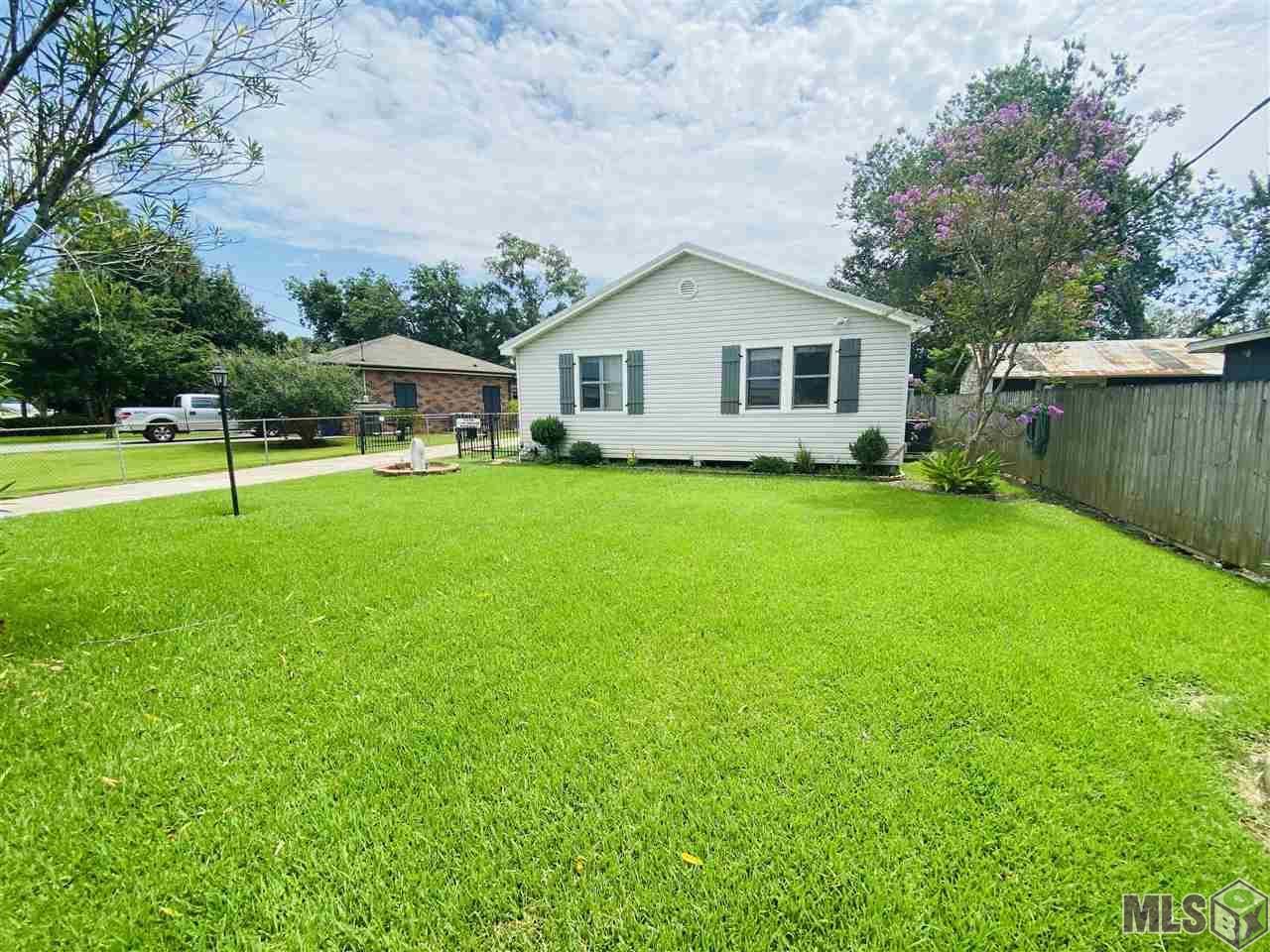 1605 Ridgefield Road Thibodaux, LA 70301 - Photo 2 of 13 Gallery Image 2