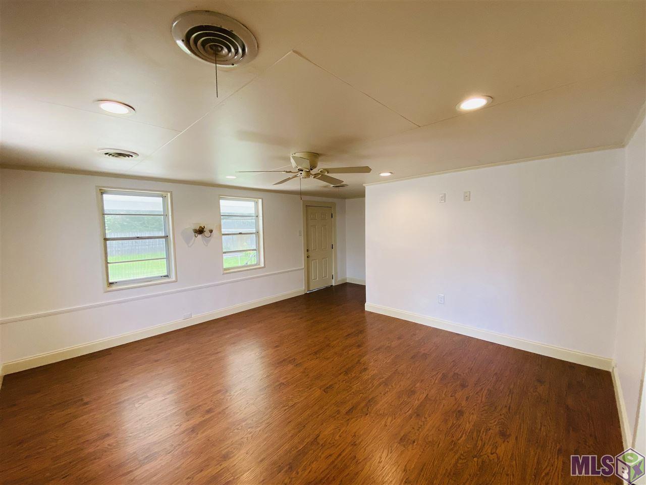 1605 Ridgefield Road Thibodaux, LA 70301 - Photo 3 of 13 Gallery Image 3