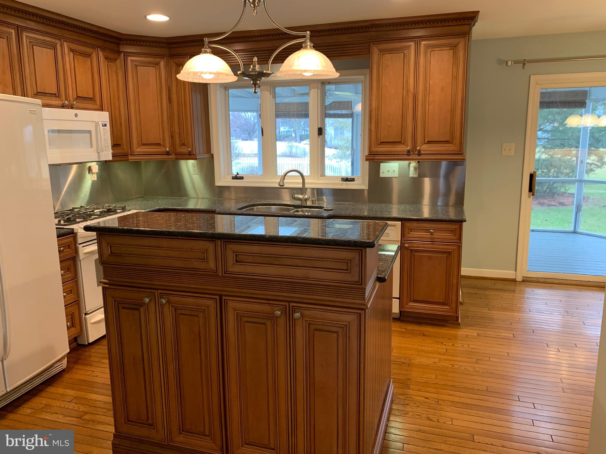 1477 Greenmeadows Road Yardley, PA 19067 - Photo 12 of 63 Gallery Image 12