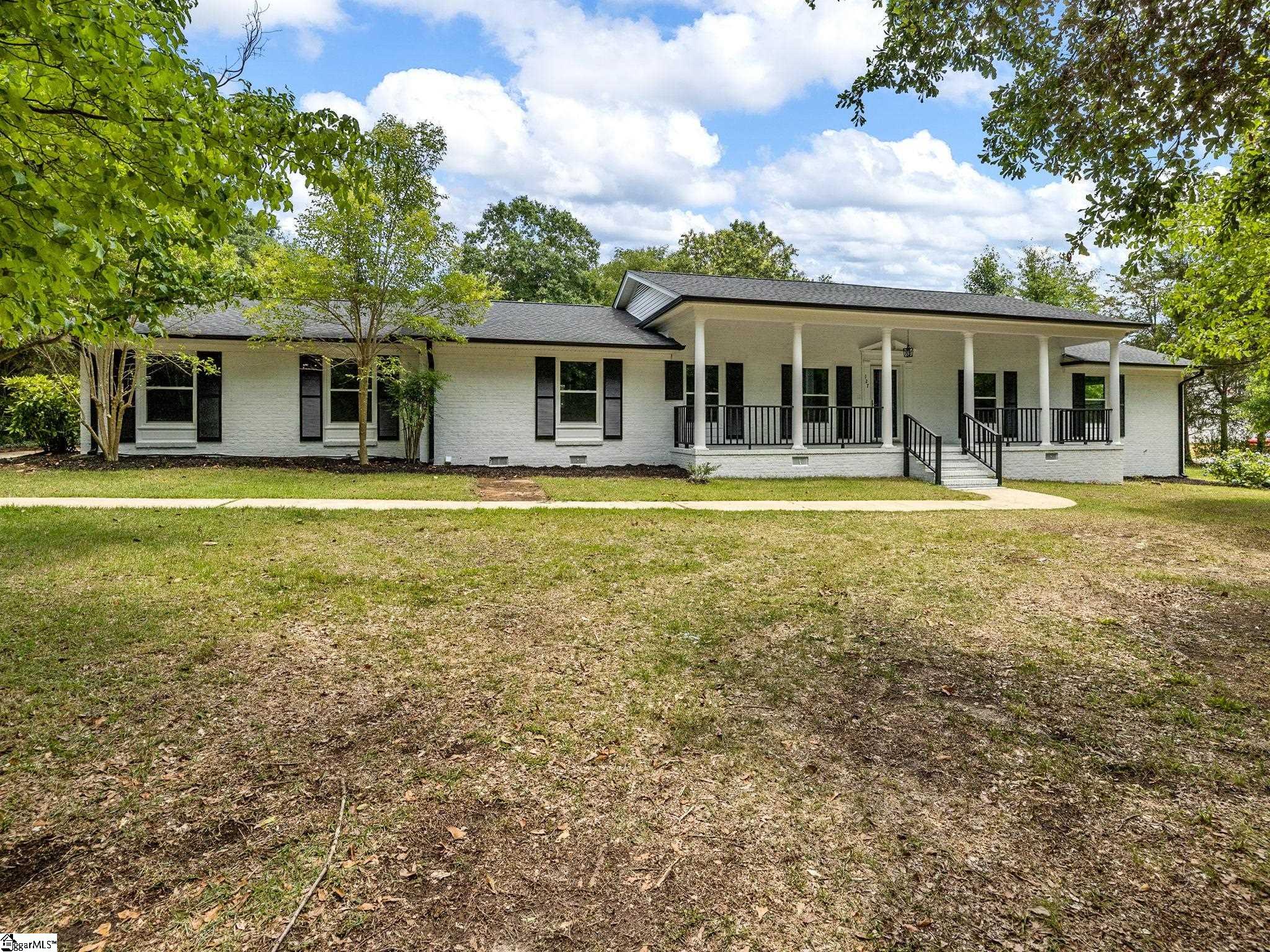 127 Splawn Road Chesnee, SC 29323 - Photo 1 of 36