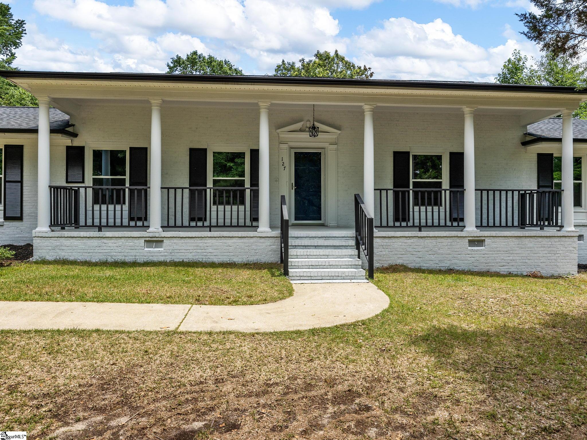 127 Splawn Road Chesnee, SC 29323 - Photo 3 of 36